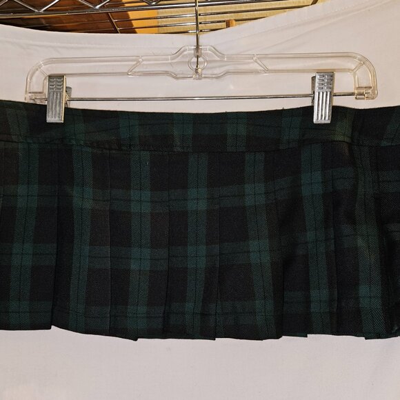 NWT LIP SERVICE XL GREEN PLAID NAUGHT SCHOOL GIRL SKIRT - Picture 3 of 15